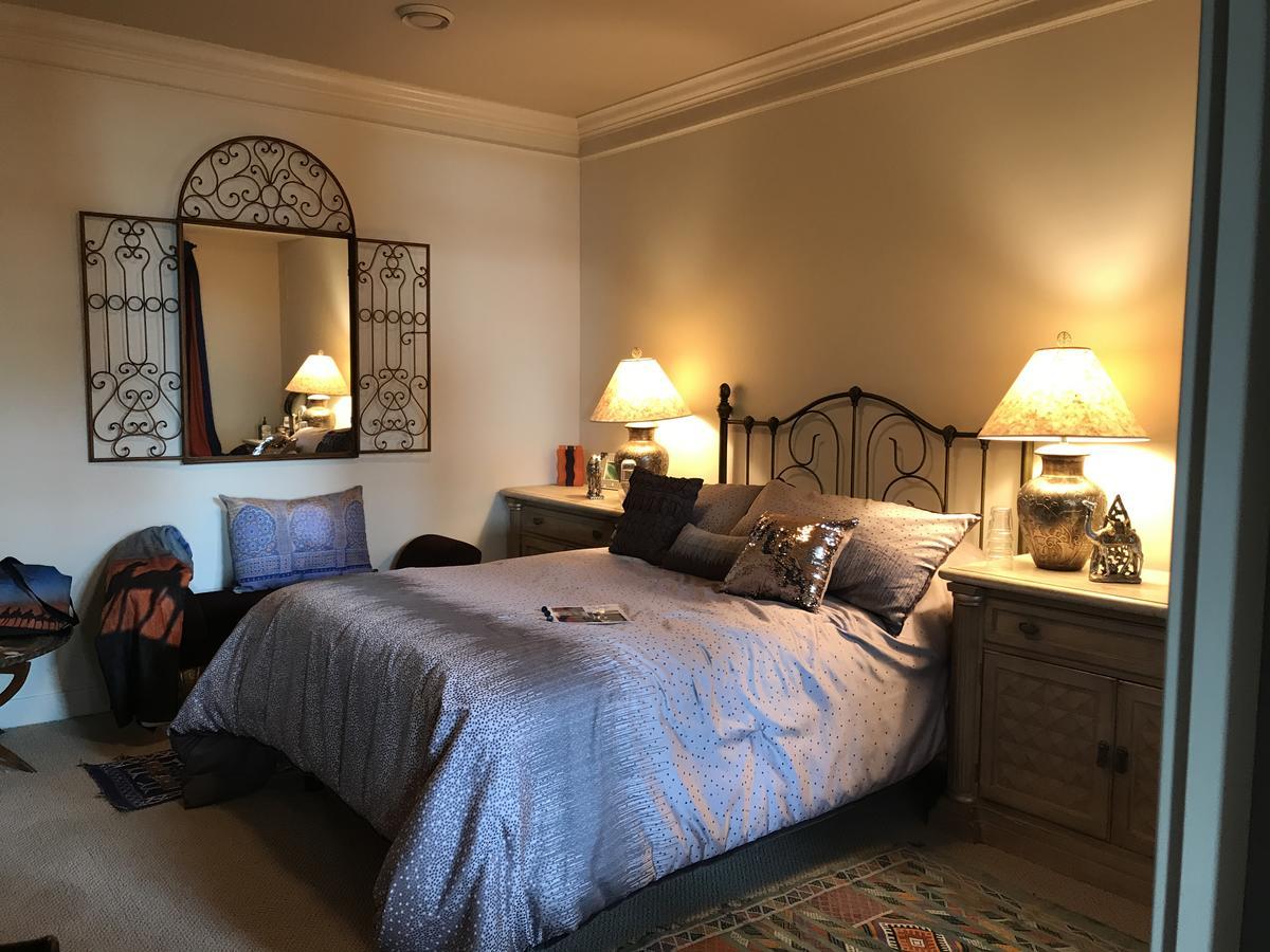 Cheers B&B Kelowna Extérieur photo